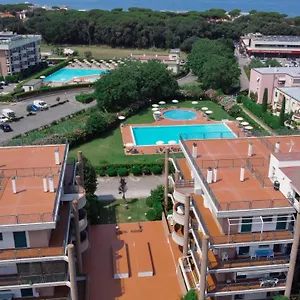 https://il-lentisco-di-santa-costanza.it-tuscanyhotel.com